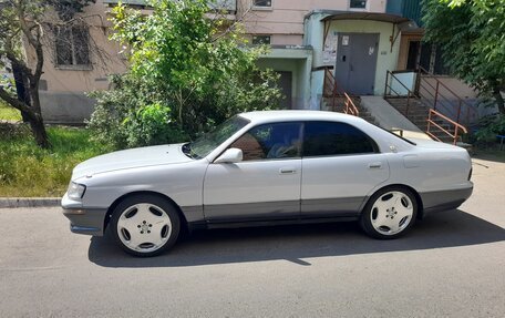Toyota Crown, 1992 год, 650 000 рублей, 2 фотография