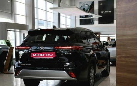 Toyota Highlander, 2026 год, 5 700 000 рублей, 7 фотография