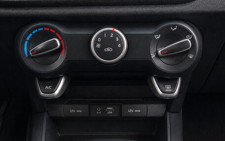 KIA Soul II рестайлинг, 2017 год, 1 489 000 рублей, 13 фотография