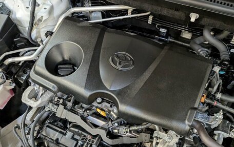 Toyota RAV4, 2020 год, 3 300 000 рублей, 9 фотография