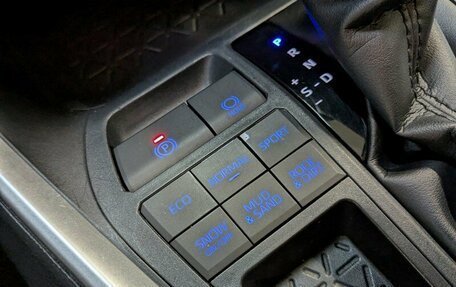 Toyota RAV4, 2020 год, 3 300 000 рублей, 16 фотография