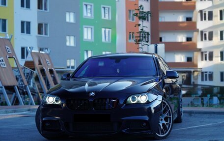 BMW 5 серия, 2011 год, 2 250 000 рублей, 2 фотография