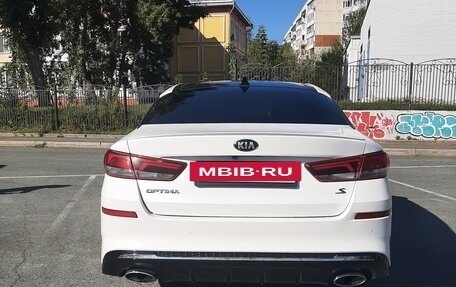 KIA Optima IV, 2019 год, 2 050 000 рублей, 3 фотография