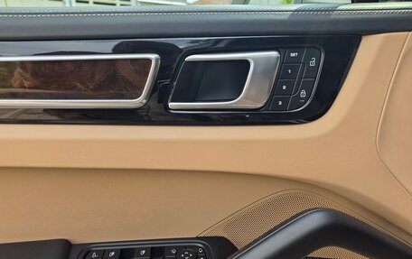 Porsche Cayenne III, 2022 год, 10 500 000 рублей, 9 фотография