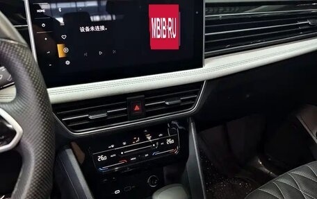 Volkswagen Tiguan II, 2022 год, 2 430 005 рублей, 12 фотография