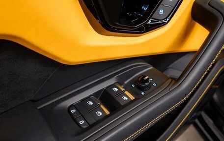 Lamborghini Urus I, 2024 год, 32 900 000 рублей, 11 фотография