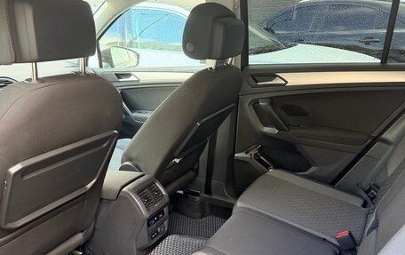 Volkswagen Tiguan II, 2020 год, 2 600 000 рублей, 11 фотография