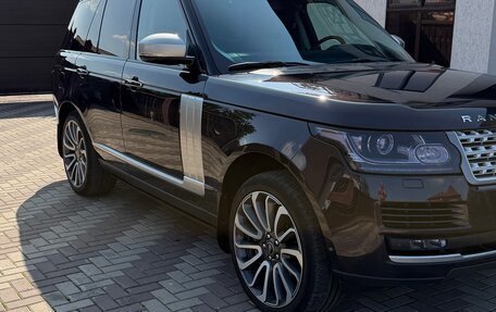 Land Rover Range Rover IV рестайлинг, 2014 год, 4 000 000 рублей, 5 фотография
