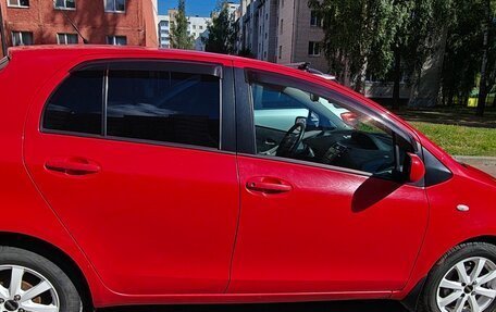 Toyota Yaris III рестайлинг, 2008 год, 535 000 рублей, 4 фотография