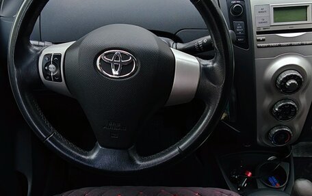Toyota Yaris III рестайлинг, 2008 год, 535 000 рублей, 10 фотография