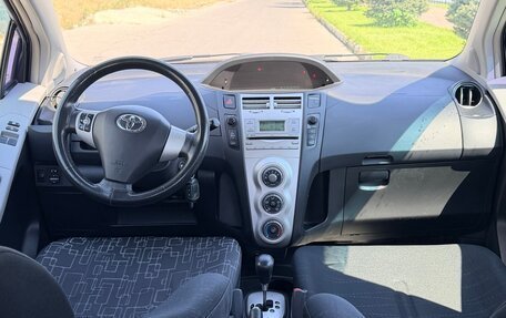 Toyota Yaris III рестайлинг, 2008 год, 630 000 рублей, 3 фотография