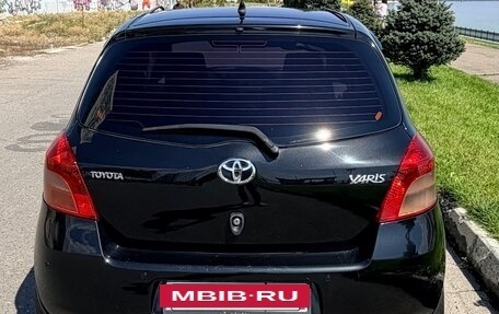 Toyota Yaris III рестайлинг, 2008 год, 630 000 рублей, 7 фотография