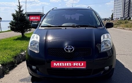 Toyota Yaris III рестайлинг, 2008 год, 630 000 рублей, 8 фотография