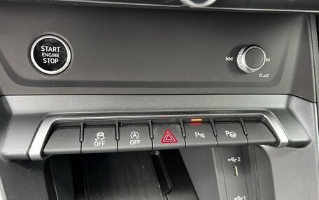 Audi Q3, 2023 год, 2 800 000 рублей, 15 фотография