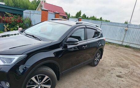 Toyota RAV4, 2017 год, 1 890 000 рублей, 1 фотография