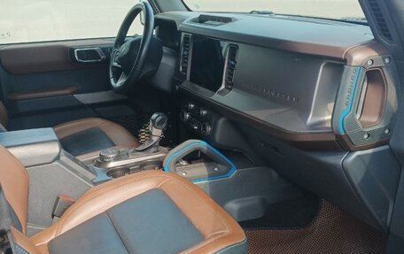 Ford Bronco, 2021 год, 4 300 000 рублей, 10 фотография