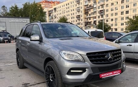 Mercedes-Benz M-Класс, 2012 год, 2 299 000 рублей, 3 фотография