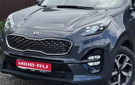KIA Sportage IV рестайлинг, 2020 год, 2 599 777 рублей, 2 фотография