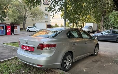 Toyota Avensis III рестайлинг, 2011 год, 950 000 рублей, 5 фотография