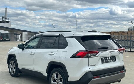 Toyota RAV4, 2020 год, 3 449 000 рублей, 3 фотография