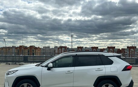 Toyota RAV4, 2020 год, 3 449 000 рублей, 2 фотография