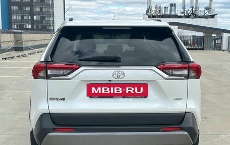 Toyota RAV4, 2020 год, 3 449 000 рублей, 4 фотография