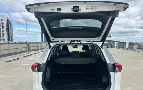 Toyota RAV4, 2020 год, 3 449 000 рублей, 23 фотография