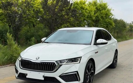 Skoda Octavia IV, 2023 год, 2 310 000 рублей, 1 фотография