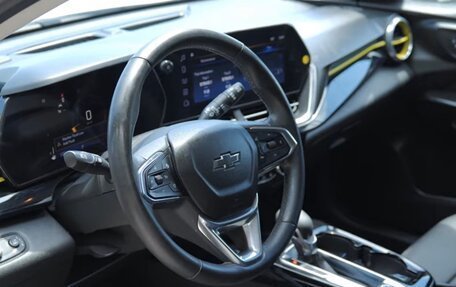 Chevrolet Trax, 2023 год, 1 970 327 рублей, 4 фотография