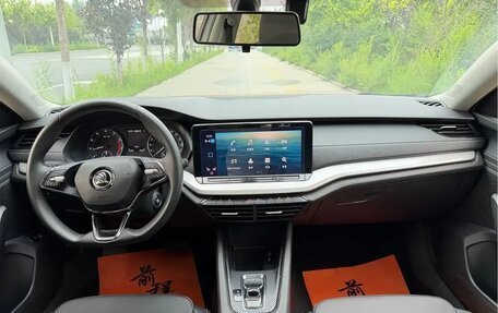 Skoda Octavia IV, 2023 год, 2 310 000 рублей, 10 фотография