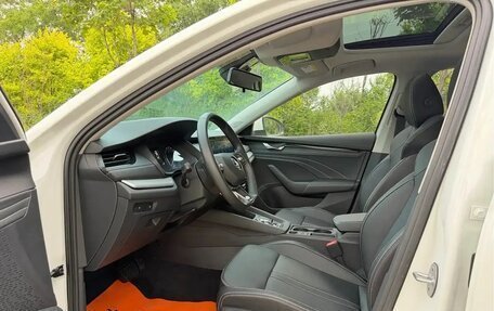 Skoda Octavia IV, 2023 год, 2 310 000 рублей, 7 фотография