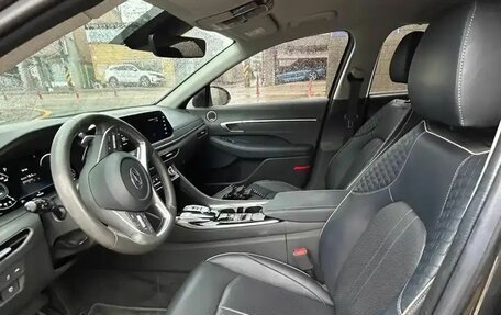 Hyundai Sonata VIII, 2022 год, 2 400 000 рублей, 5 фотография