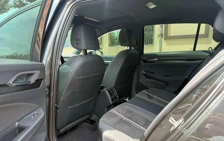 Volkswagen Golf VIII, 2023 год, 2 150 000 рублей, 20 фотография