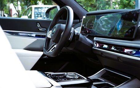 BMW 7 серия, 2025 год, 12 560 843 рублей, 19 фотография