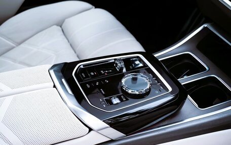 BMW 7 серия, 2025 год, 12 560 843 рублей, 21 фотография