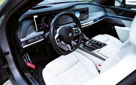 BMW 7 серия, 2025 год, 12 560 843 рублей, 14 фотография