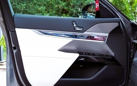BMW 7 серия, 2025 год, 12 560 843 рублей, 31 фотография