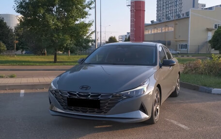 Hyundai Elantra, 2023 год, 1 590 222 рублей, 3 фотография