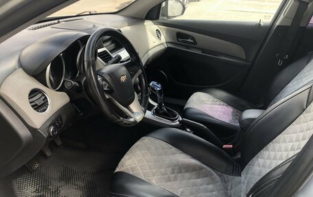 Chevrolet Cruze II, 2012 год, 660 000 рублей, 9 фотография