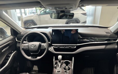 Toyota Highlander, 2026 год, 5 600 000 рублей, 17 фотография