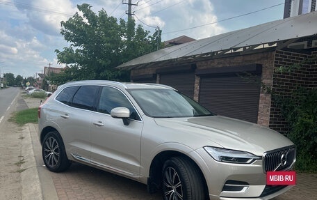 Volvo XC60 II, 2020 год, 4 500 000 рублей, 2 фотография
