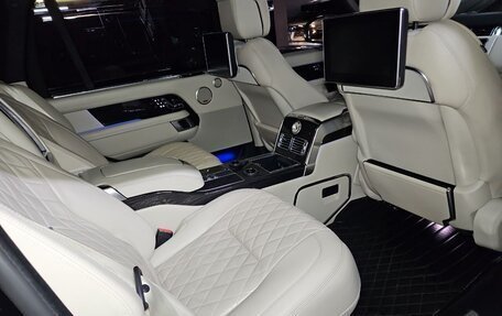 Land Rover Range Rover IV рестайлинг, 2019 год, 9 500 000 рублей, 4 фотография