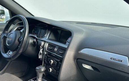 Audi A4, 2012 год, 1 560 000 рублей, 10 фотография