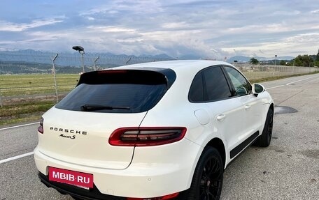 Porsche Macan I рестайлинг, 2015 год, 2 950 000 рублей, 3 фотография