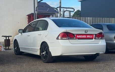 Honda Civic VIII, 2010 год, 800 000 рублей, 10 фотография
