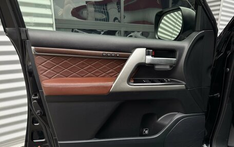 Toyota Land Cruiser 200, 2016 год, 5 490 000 рублей, 25 фотография