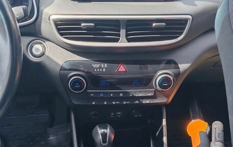 Hyundai Tucson III, 2019 год, 1 900 000 рублей, 14 фотография
