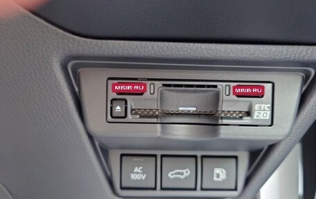 Toyota Prius IV XW50, 2024 год, 3 800 000 рублей, 20 фотография