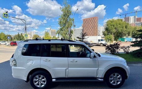 Mitsubishi Pajero IV, 2010 год, 1 585 000 рублей, 10 фотография
