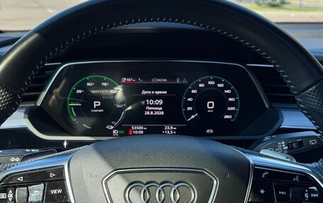 Audi e-tron I, 2020 год, 4 890 000 рублей, 7 фотография